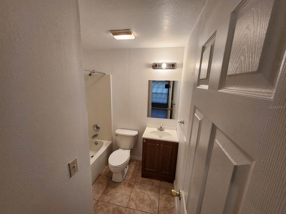 出租: $1,175 (2 贝兹, 2 浴室, 1245 平方英尺)