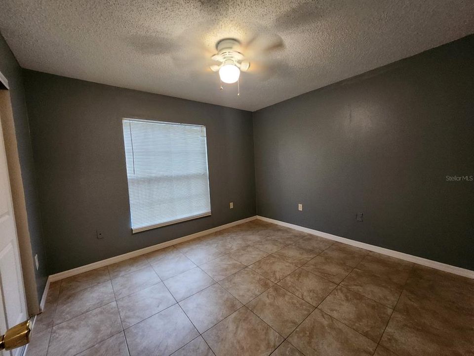 出租: $1,175 (2 贝兹, 2 浴室, 1245 平方英尺)