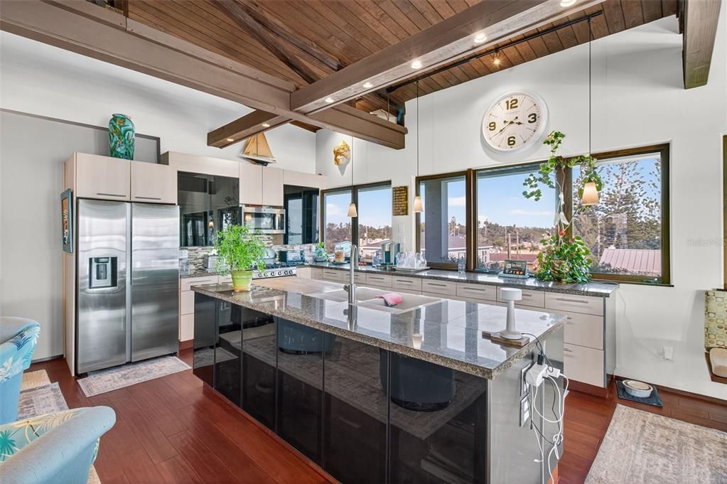 待售: $3,480,000 (0 贝兹, 0 浴室, 5168 平方英尺)