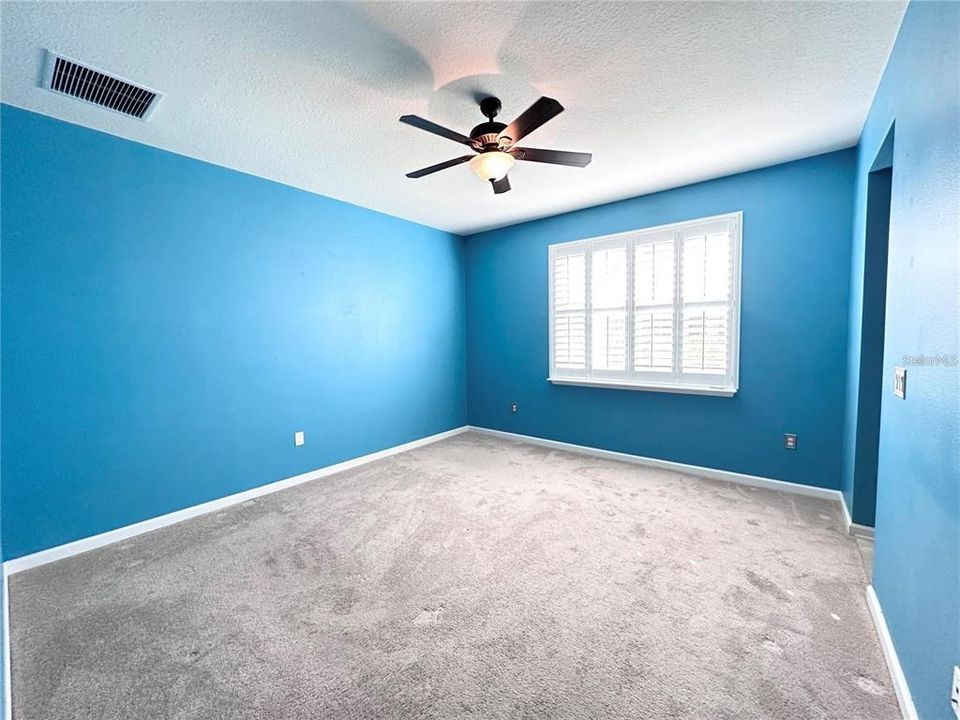 For Rent: $2,450 (4 beds, 3 baths, 2372 Square Feet)