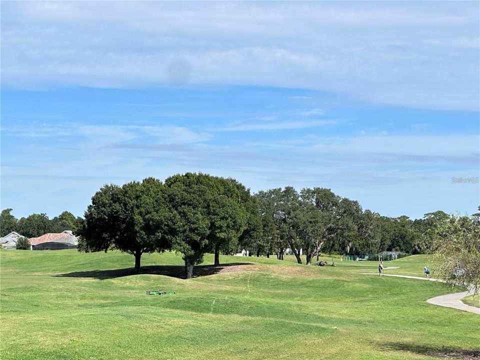 For Rent: $2,450 (4 beds, 3 baths, 2372 Square Feet)