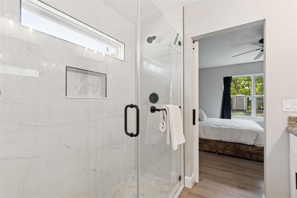 待售: $274,900 (3 贝兹, 2 浴室, 1253 平方英尺)