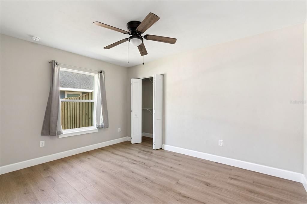 待售: $274,900 (3 贝兹, 2 浴室, 1253 平方英尺)