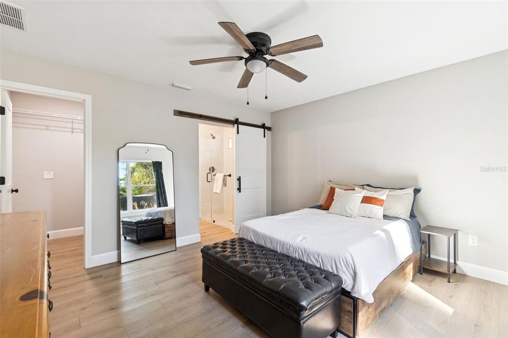 待售: $274,900 (3 贝兹, 2 浴室, 1253 平方英尺)