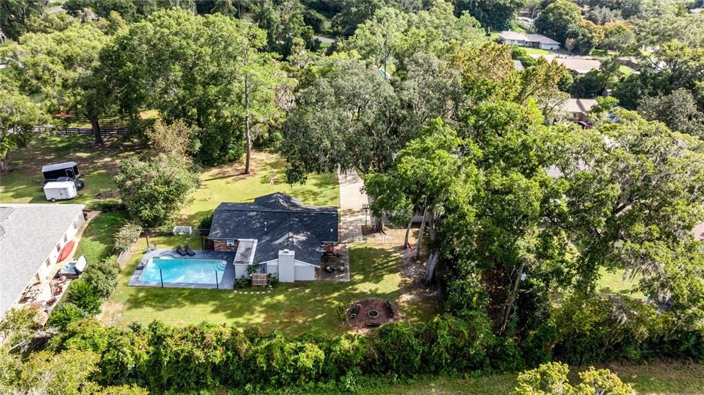 Active With Contract: $389,900 (3 beds, 2 baths, 1722 Square Feet)