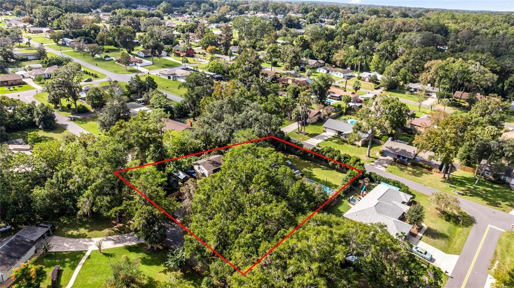 Active With Contract: $389,900 (3 beds, 2 baths, 1722 Square Feet)