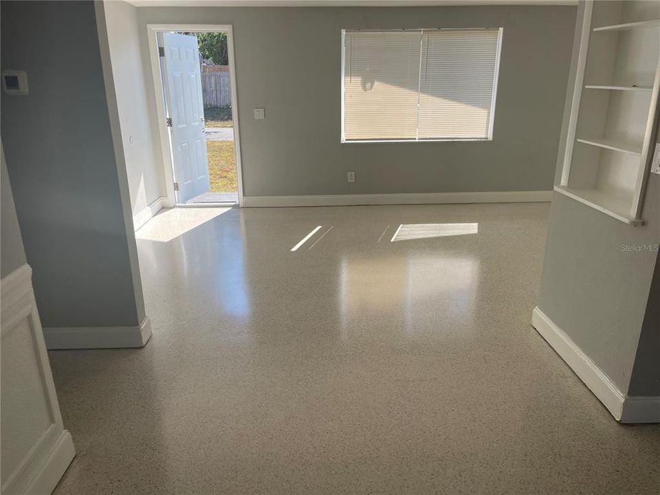 For Rent: $1,395 (2 beds, 2 baths, 1058 Square Feet)