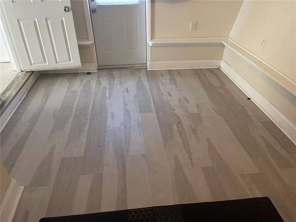 For Rent: $1,395 (2 beds, 2 baths, 1058 Square Feet)