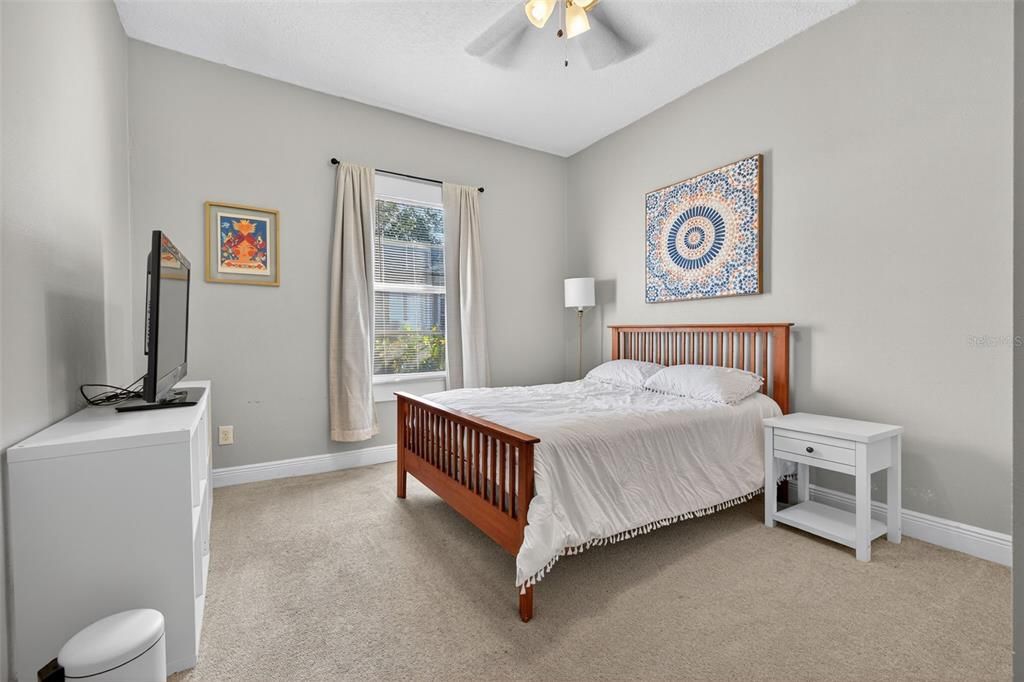 For Rent: $3,000 (3 beds, 2 baths, 1188 Square Feet)