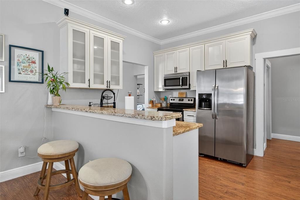 For Rent: $3,000 (3 beds, 2 baths, 1188 Square Feet)