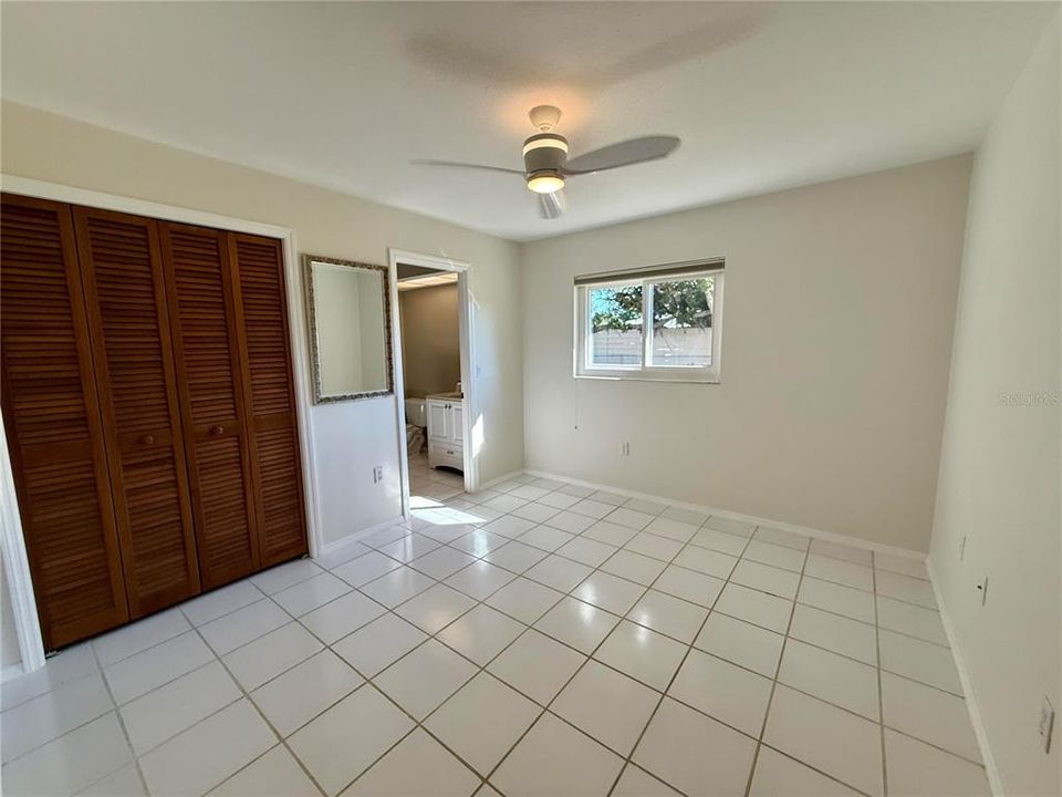 Activo con contrato: $739,000 (5 camas, 3 baños, 2354 Pies cuadrados)