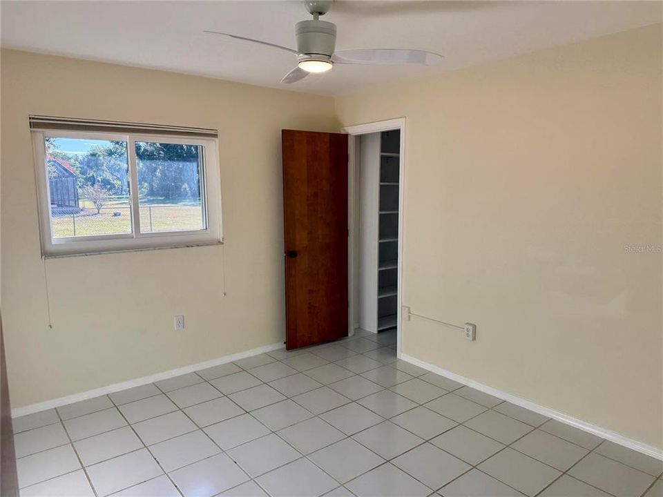 Activo con contrato: $739,000 (5 camas, 3 baños, 2354 Pies cuadrados)