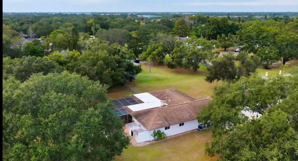 Activo con contrato: $739,000 (5 camas, 3 baños, 2354 Pies cuadrados)