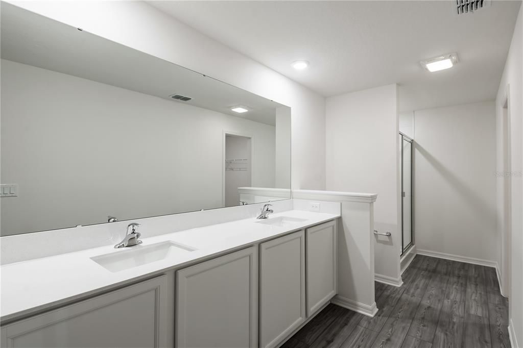 For Sale: $266,900 (3 beds, 2 baths, 1795 Square Feet)