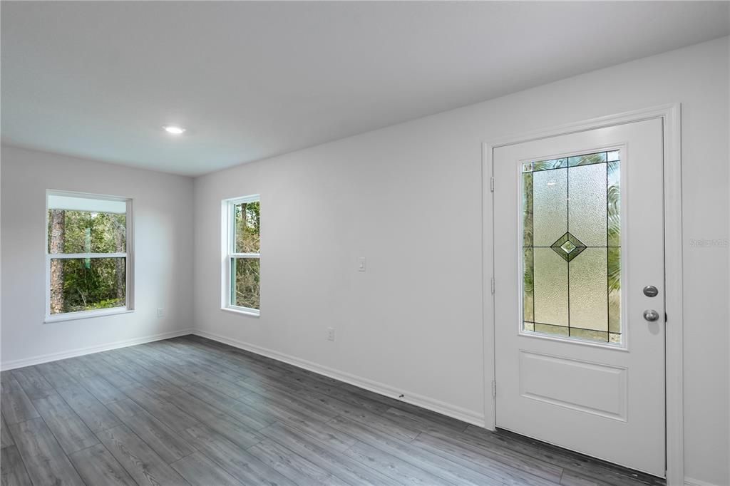 For Sale: $266,900 (3 beds, 2 baths, 1795 Square Feet)