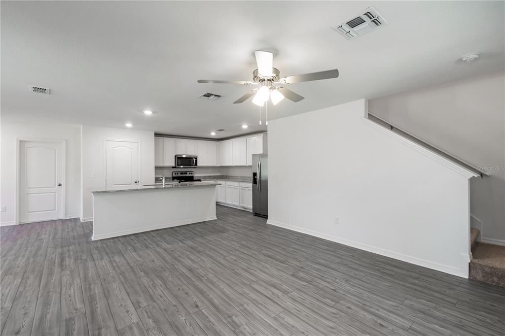 For Sale: $266,900 (3 beds, 2 baths, 1795 Square Feet)