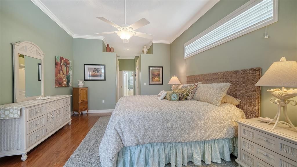 Active With Contract: $559,000 (3 beds, 2 baths, 2114 Square Feet)