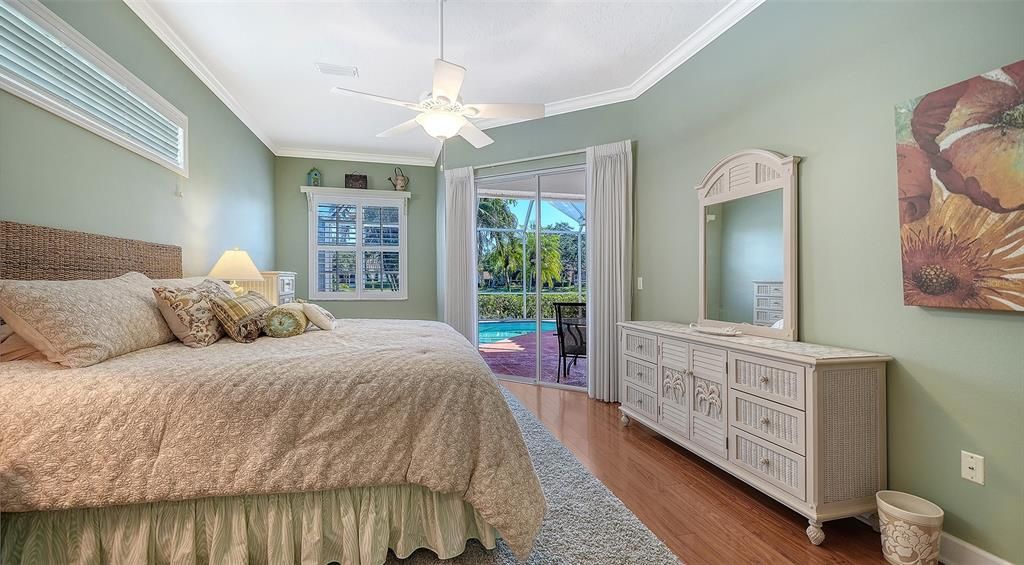 Active With Contract: $559,000 (3 beds, 2 baths, 2114 Square Feet)