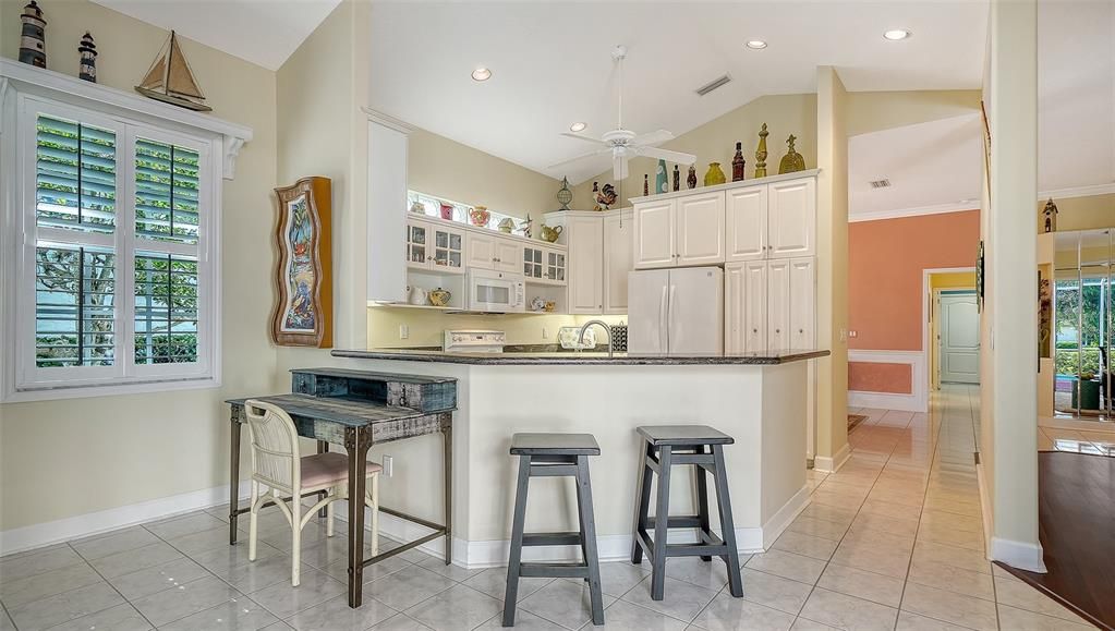 Active With Contract: $559,000 (3 beds, 2 baths, 2114 Square Feet)
