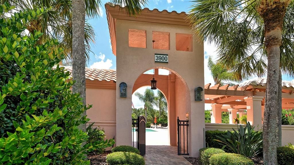 Active With Contract: $559,000 (3 beds, 2 baths, 2114 Square Feet)