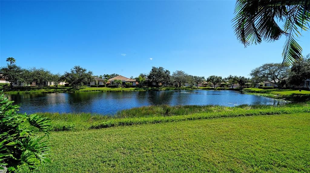 Active With Contract: $559,000 (3 beds, 2 baths, 2114 Square Feet)
