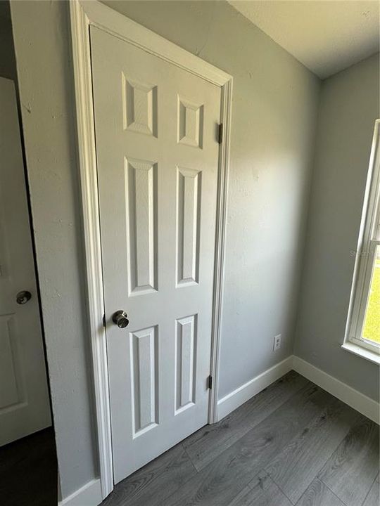 Activo con contrato: $2,000 (3 camas, 2 baños, 1008 Pies cuadrados)