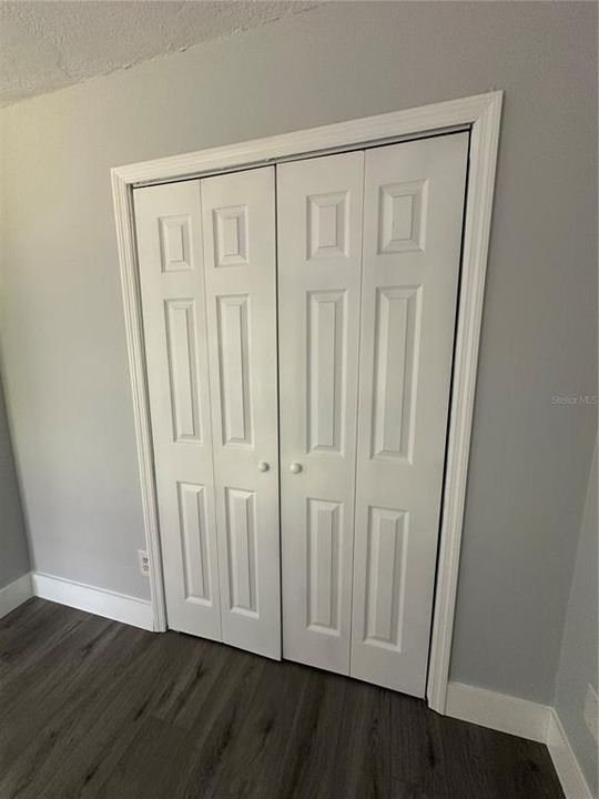 Activo con contrato: $2,000 (3 camas, 2 baños, 1008 Pies cuadrados)