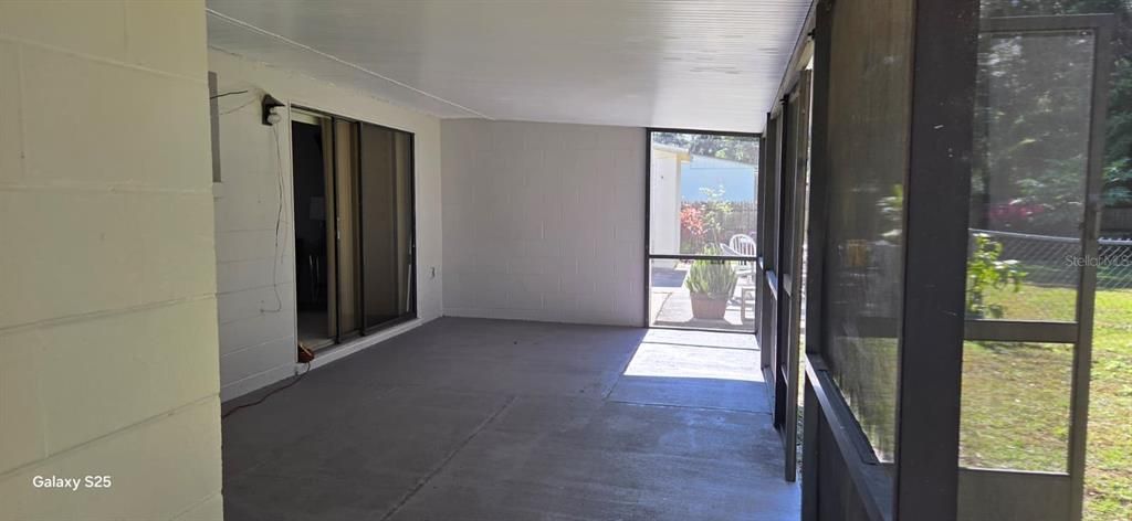 На продажу: $270,000 (2 спален, 1 ванн, 858 Квадратных фут)