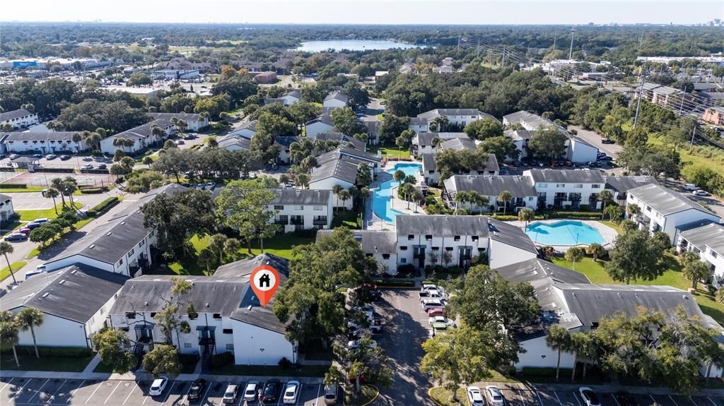 For Sale: $135,000 (1 beds, 1 baths, 765 Square Feet)