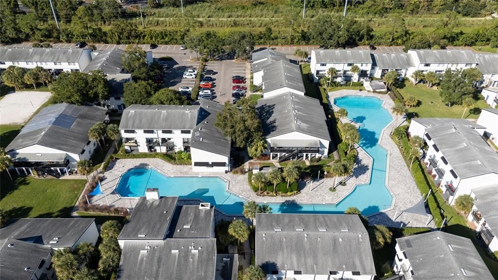 For Sale: $135,000 (1 beds, 1 baths, 765 Square Feet)