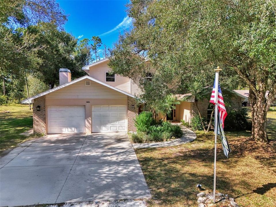 Active With Contract: $648,800 (4 beds, 3 baths, 2839 Square Feet)