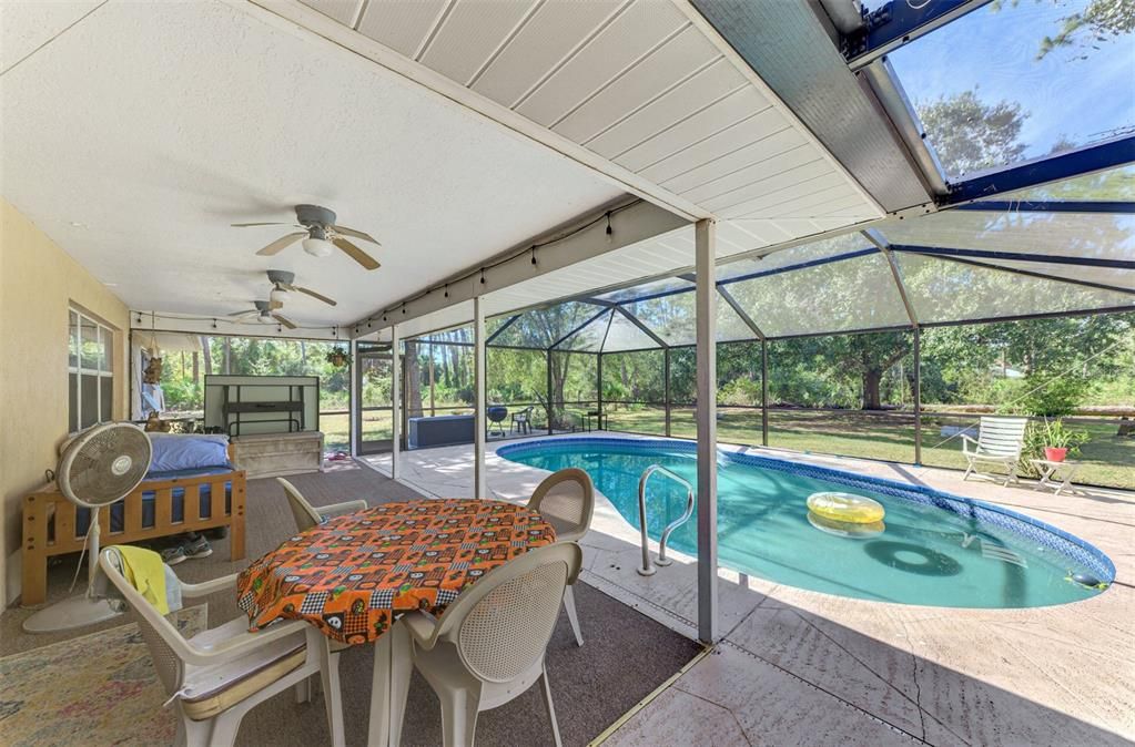 Active With Contract: $648,800 (4 beds, 3 baths, 2839 Square Feet)