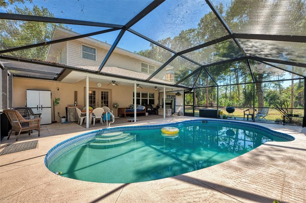 Active With Contract: $648,800 (4 beds, 3 baths, 2839 Square Feet)