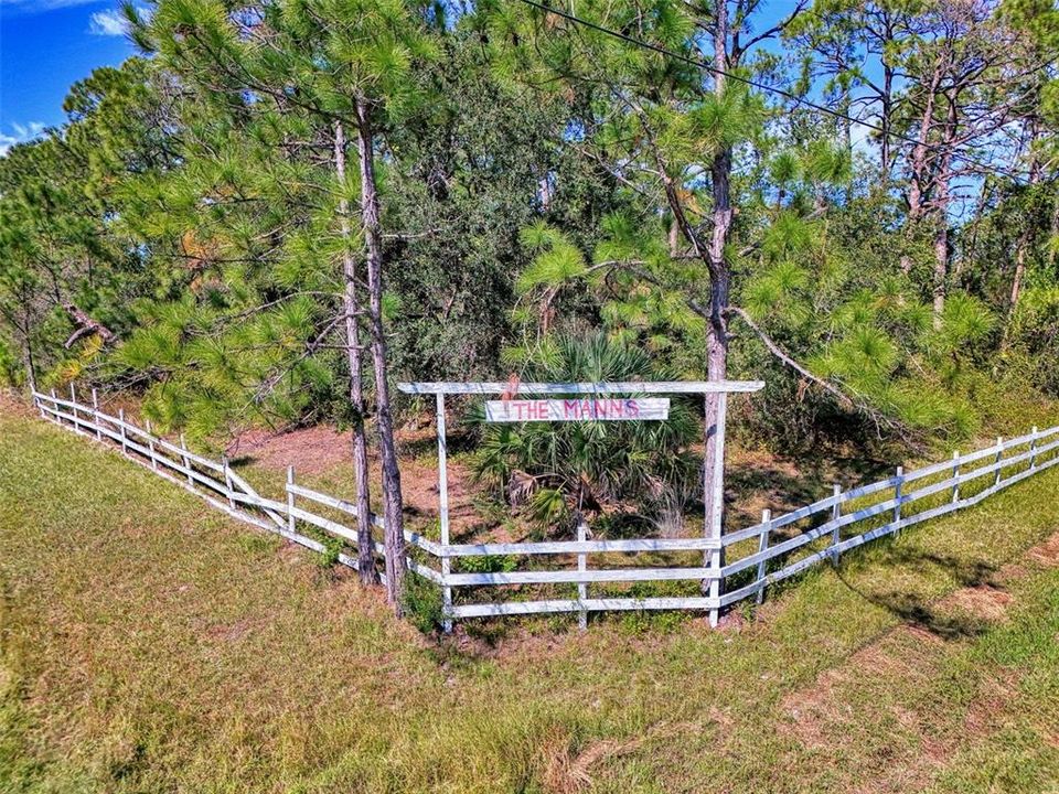 Active With Contract: $648,800 (4 beds, 3 baths, 2839 Square Feet)