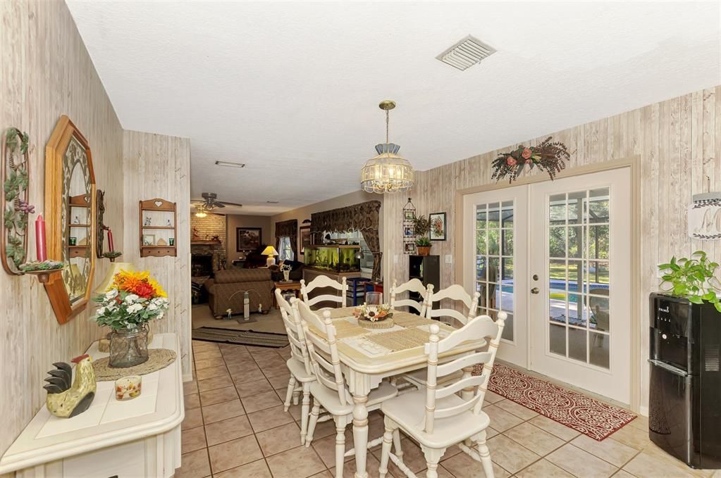 Active With Contract: $648,800 (4 beds, 3 baths, 2839 Square Feet)