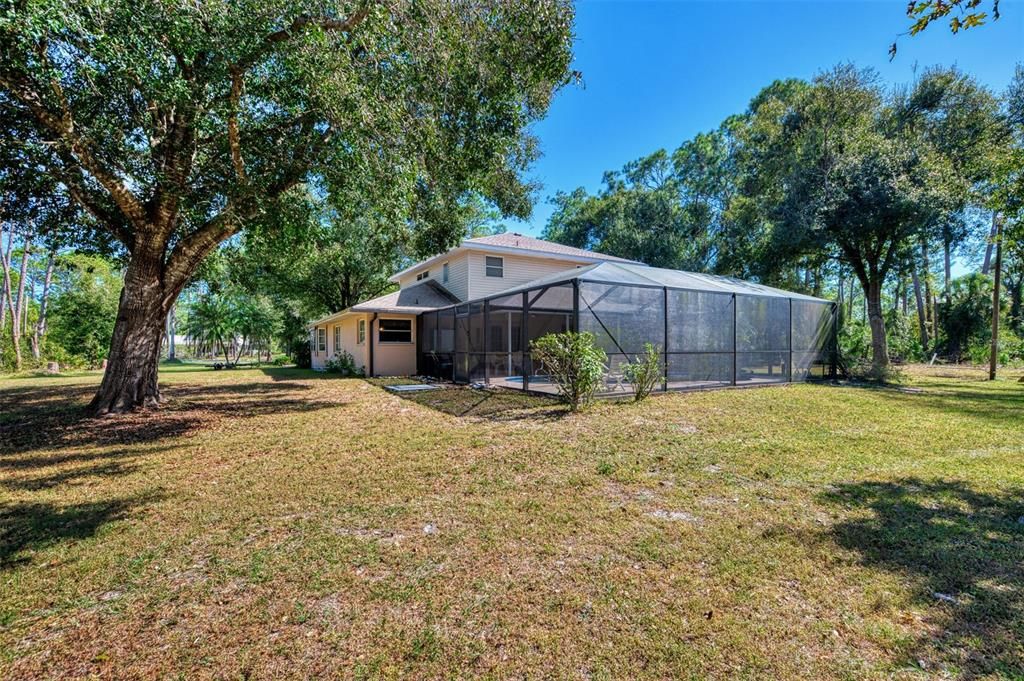 Active With Contract: $648,800 (4 beds, 3 baths, 2839 Square Feet)