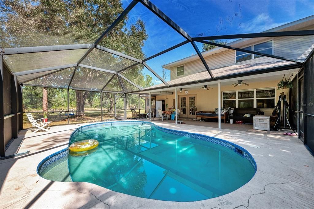 Active With Contract: $648,800 (4 beds, 3 baths, 2839 Square Feet)