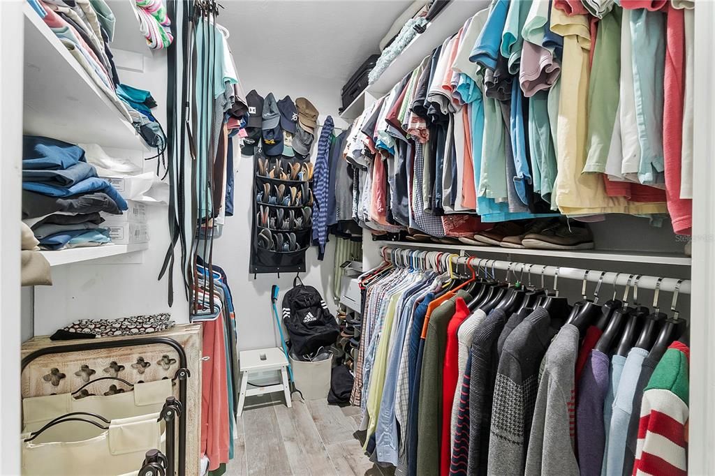 Activo con contrato: $599,000 (3 camas, 3 baños, 1694 Pies cuadrados)