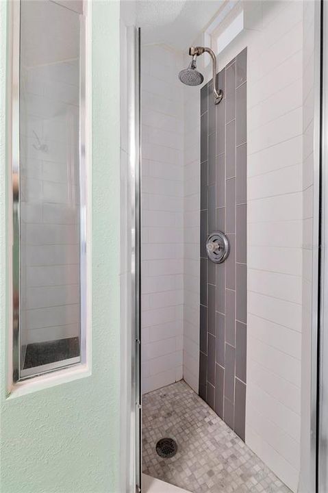 Activo con contrato: $599,000 (3 camas, 3 baños, 1694 Pies cuadrados)