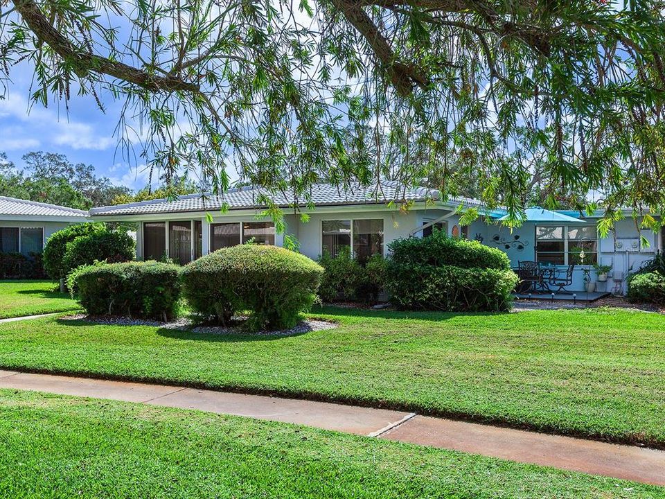 Под контрактом: $265,000 (2 спален, 2 ванн, 1760 Квадратных фут)