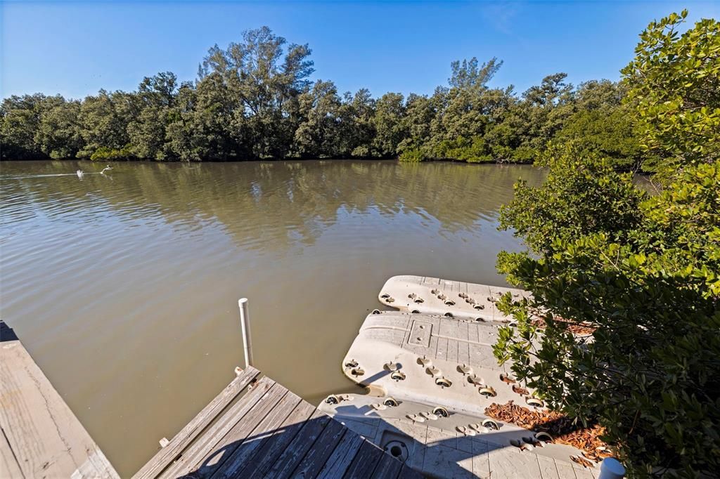 待售: $3,750,000 (4 贝兹, 4 浴室, 3791 平方英尺)