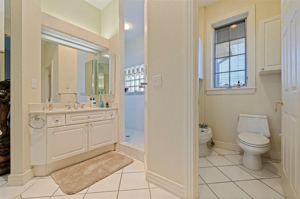 待售: $3,750,000 (4 贝兹, 4 浴室, 3791 平方英尺)