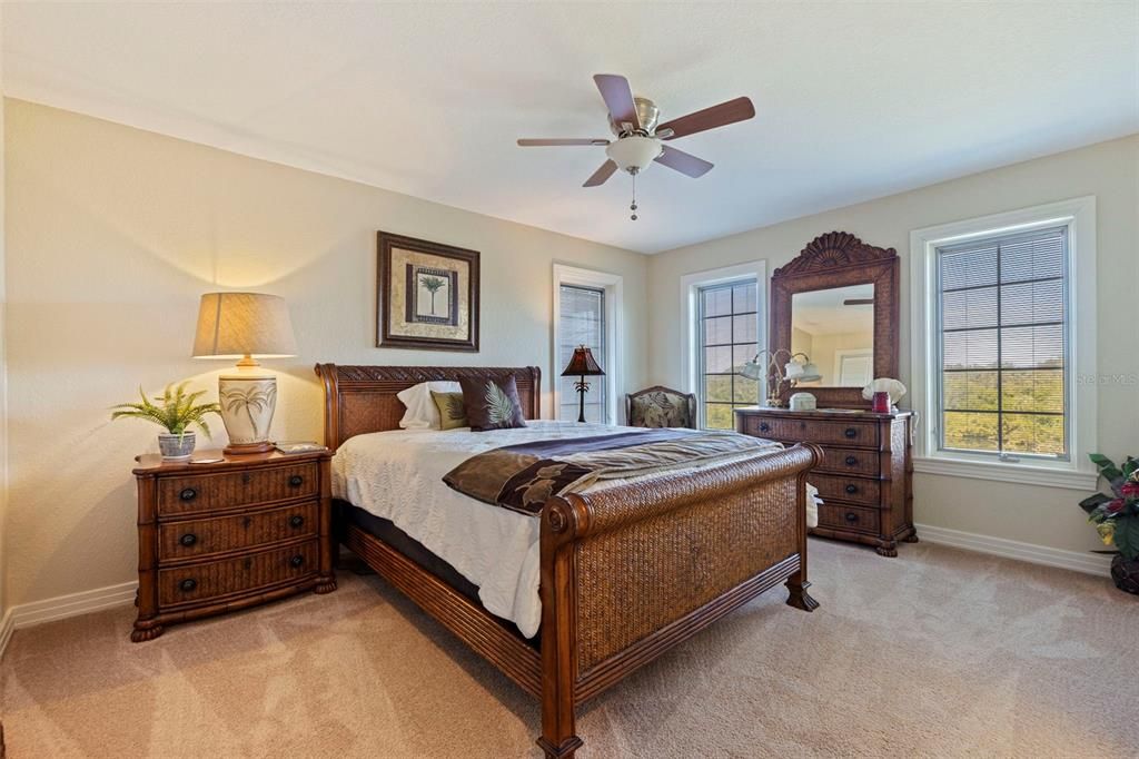 待售: $3,750,000 (4 贝兹, 4 浴室, 3791 平方英尺)