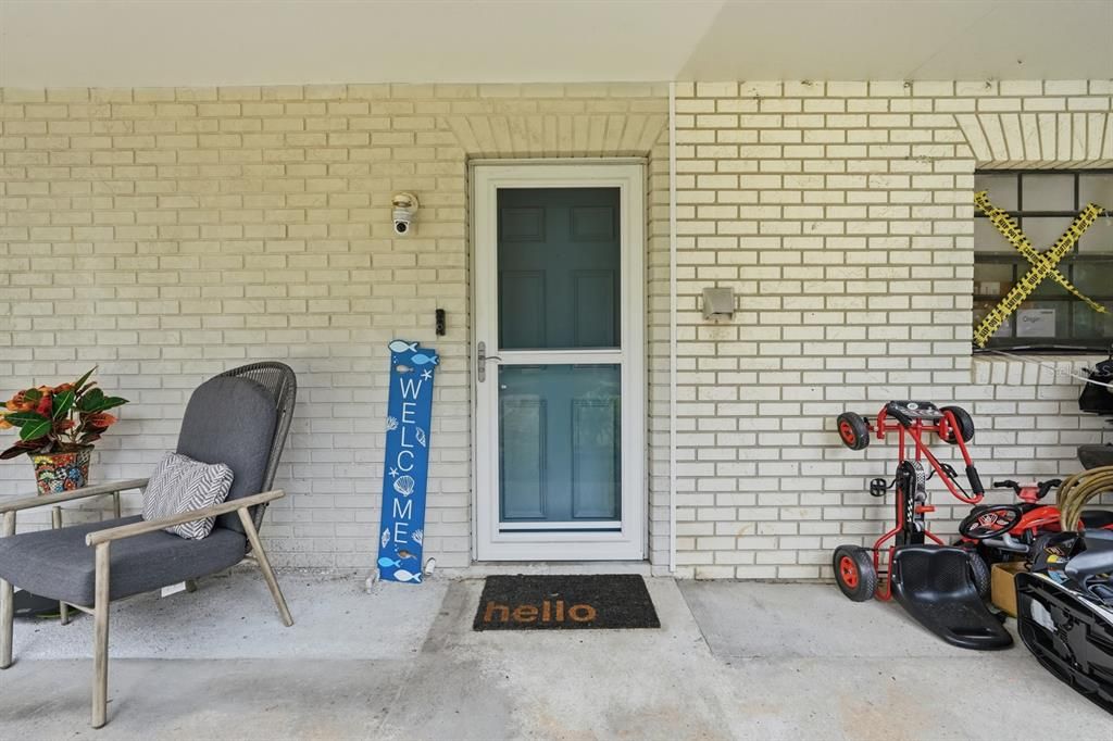 На продажу: $245,000 (2 спален, 1 ванн, 1200 Квадратных фут)