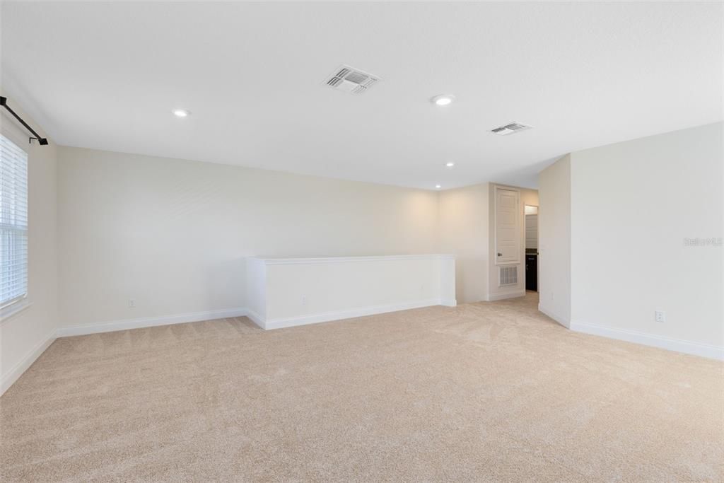 На продажу: $639,900 (5 спален, 3 ванн, 3211 Квадратных фут)