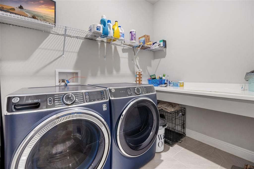 En Venta: $600,000 (4 camas, 3 baños, 2417 Pies cuadrados)