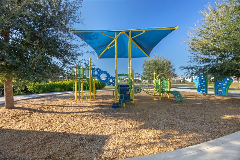 En Venta: $600,000 (4 camas, 3 baños, 2417 Pies cuadrados)