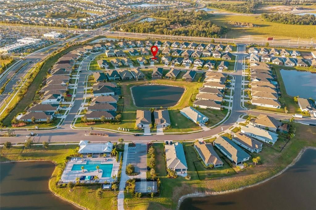 En Venta: $600,000 (4 camas, 3 baños, 2417 Pies cuadrados)