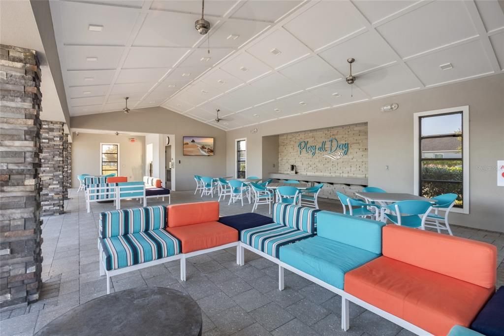 En Venta: $600,000 (4 camas, 3 baños, 2417 Pies cuadrados)