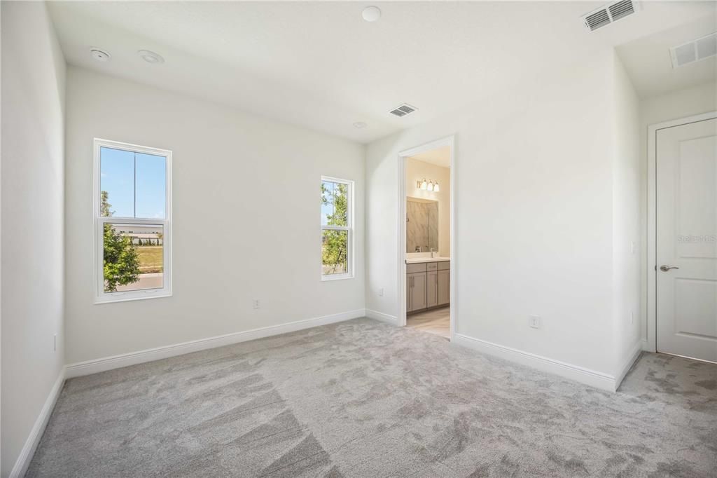 出租: $2,999 (3 贝兹, 2 浴室, 1696 平方英尺)